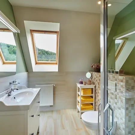 Gospodarstwo wiejskie Sad Nad Klingerom